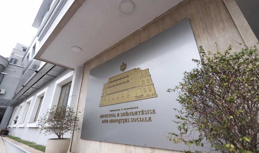 Ndryshimet ne buxhet shkurtojne fondet per shendetesine, 5,6 mln euro me pak